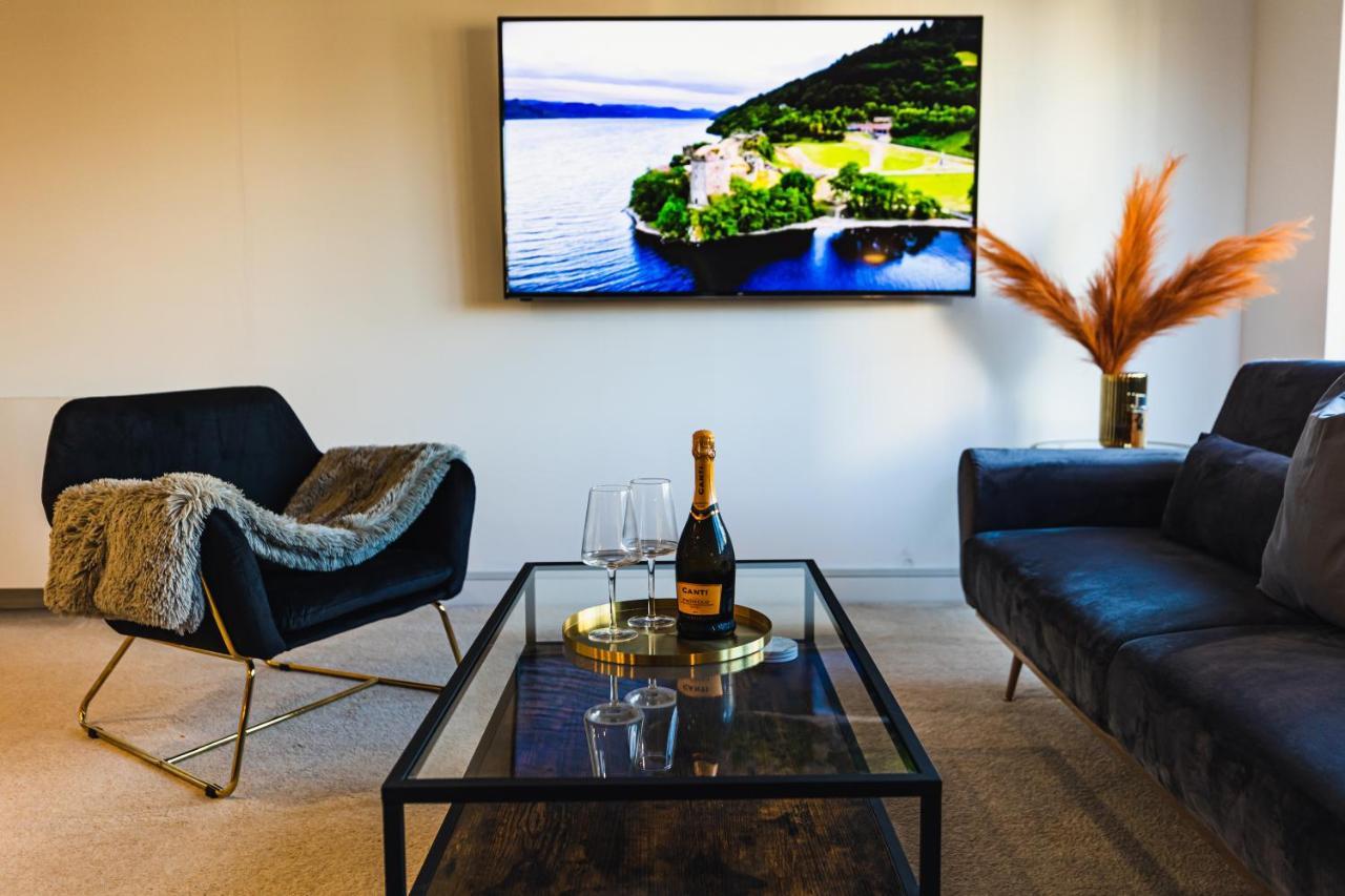 The Skyline Suite - *Private Balcony* *Views* Γλασκώβη Εξωτερικό φωτογραφία